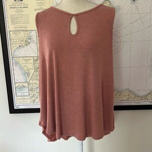 Anthropologie Sinuous tank